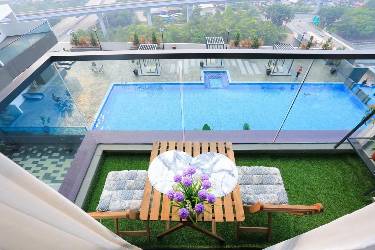 Mlh Deluxe Studio Suites @ Landmark Residence Cheras Ngoại thất bức ảnh