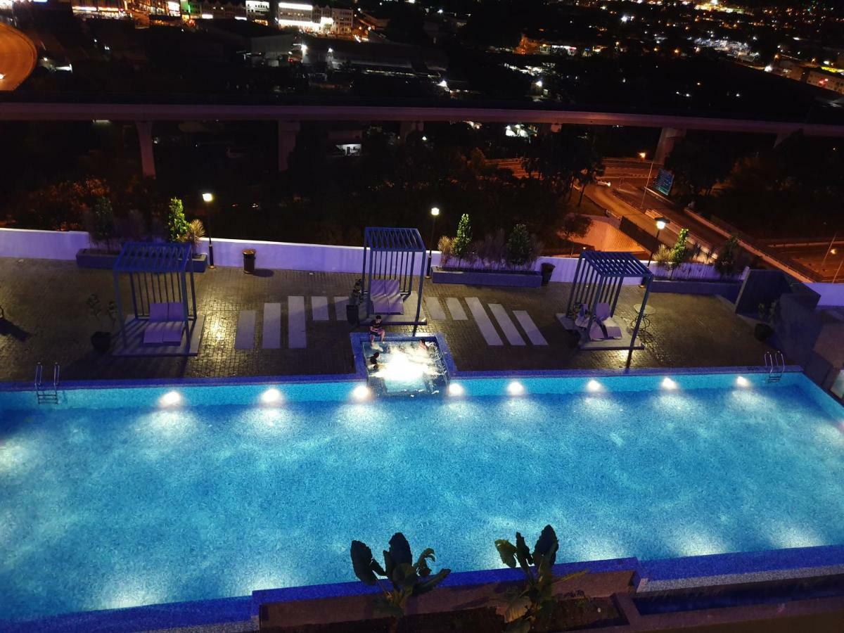 Mlh Deluxe Studio Suites @ Landmark Residence Cheras Ngoại thất bức ảnh